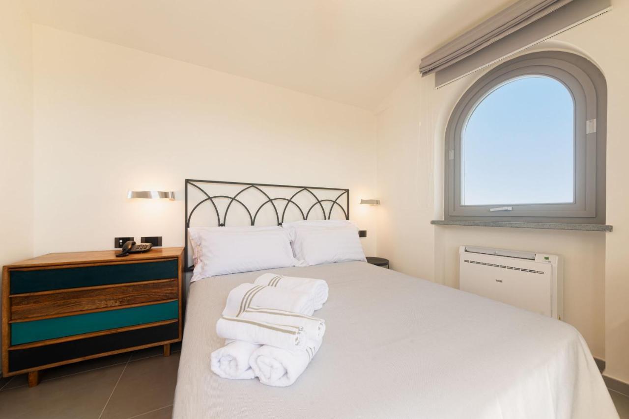 Insula Boutique Hotel Procida Extérieur photo