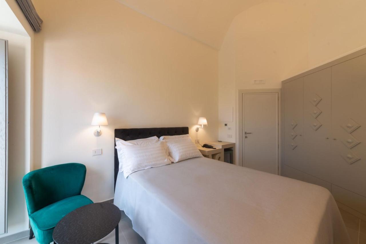 Insula Boutique Hotel Procida Extérieur photo